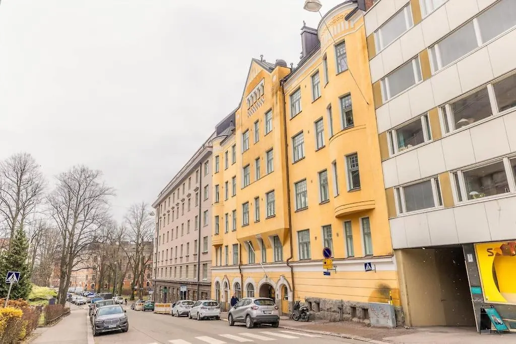 Downtown Light-Filled Retreat Apartment Helsinki